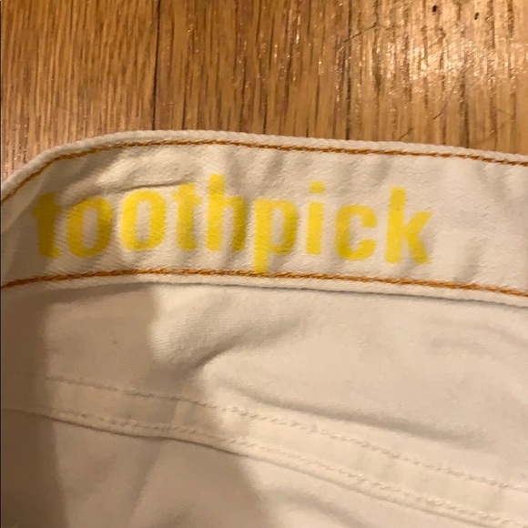 J. Crew Toothpick Jeans in White - Picture 3 of 5